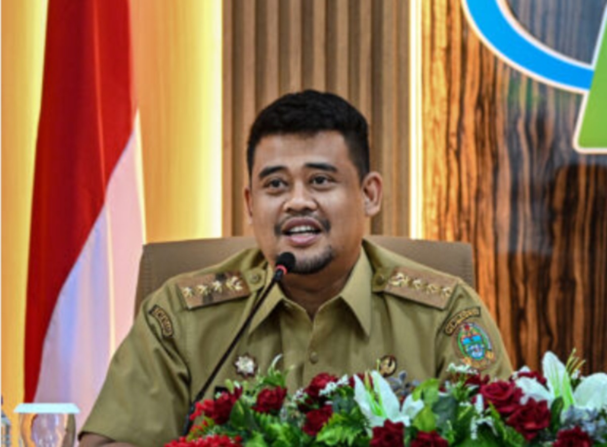 Pastikan Kebijakan Tepat Sasaran, Bobby Nasution Minta Kepala Daerah se-Sumut Kawal Data Tunggal 2026