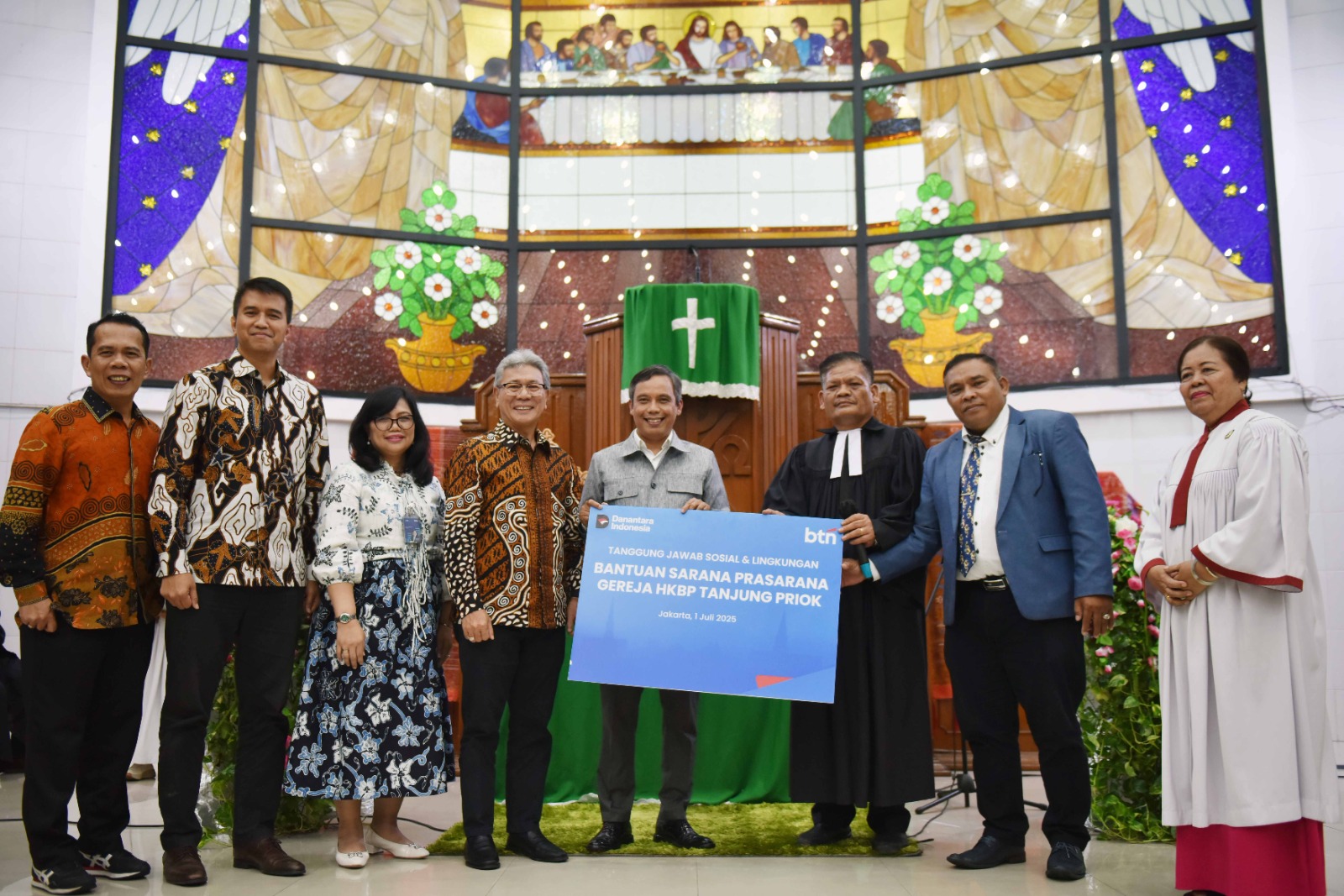 BTN Salurkan Bantuan TJSL Rumah Ibadah