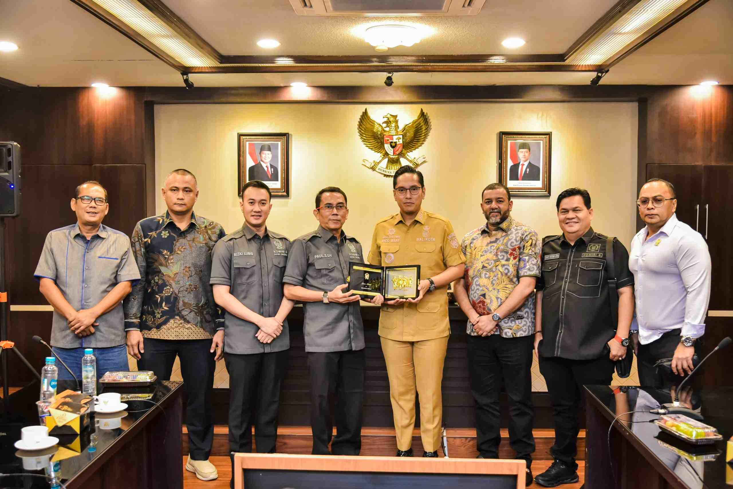 Rico Waas dan DPRD Medan Bahas Banjir, Sampah, Transportasi, hingga PBG