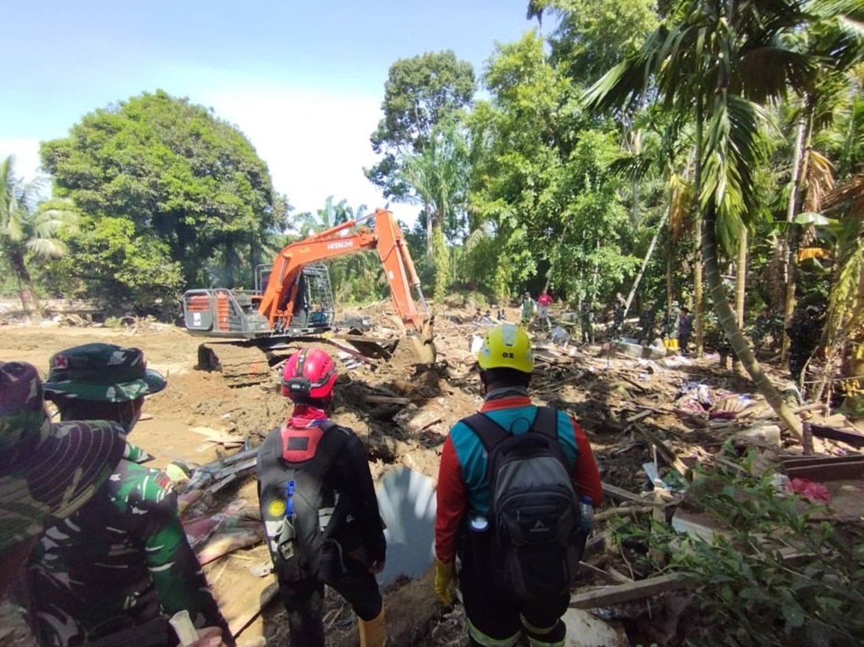 Update Bencana Sumatera: Korban Meninggal Tembus 1.106 Jiwa, Tim Gabungan Percepat Pembersihan