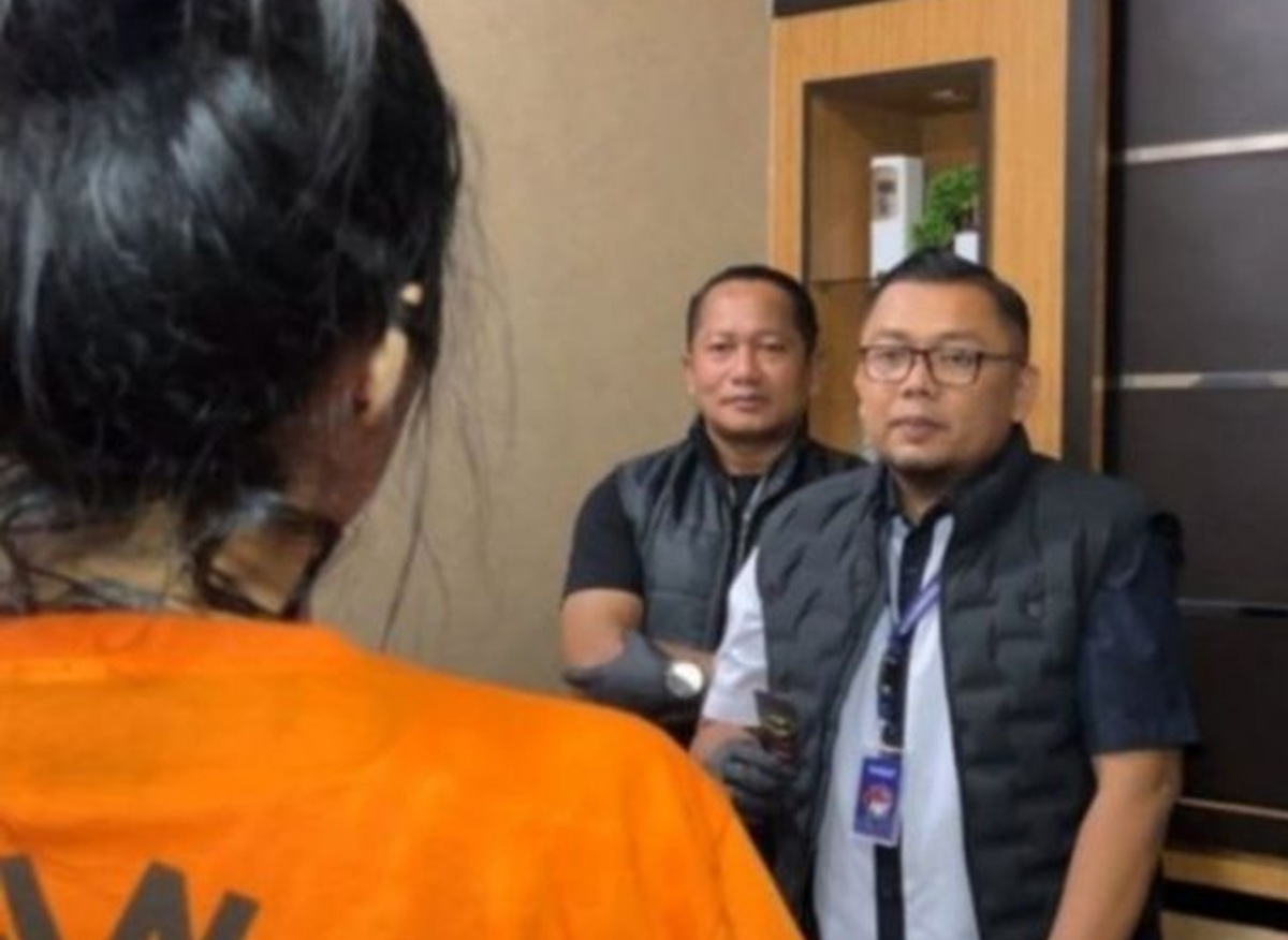 DJ Wanita Diduga Jamah Bisnis Pod Narkoba di Tempat Hiburan Medan, Polisi Buru Pemasok Utama