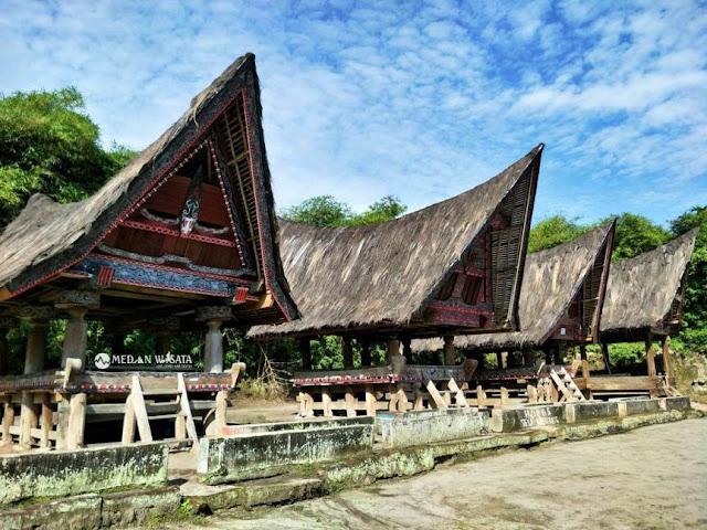 Mengenal Rumah Bolon, Rumah Adat Sumatera Utara yang Sarat Makna