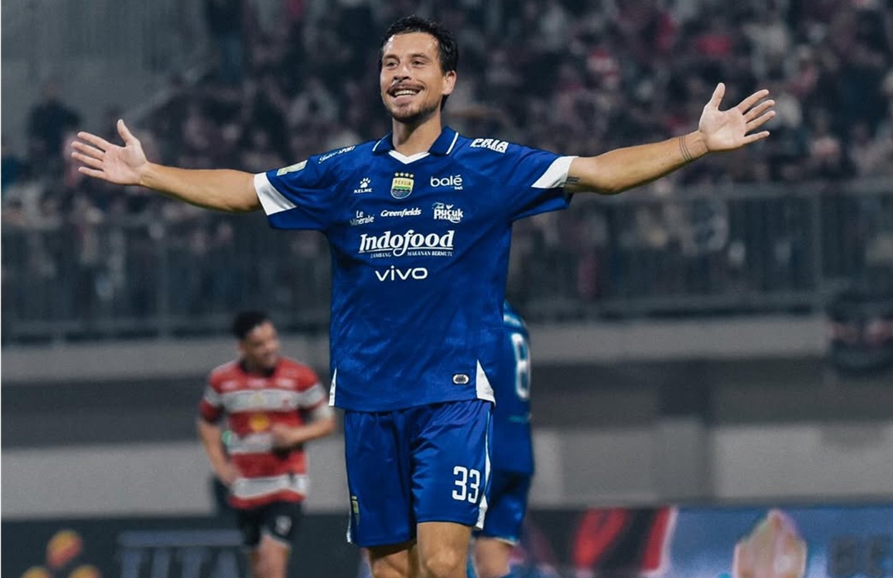  Thom Haye Tak Gubris Rumor Pelatih Baru Timnas: Fokus Tunggu Keputusan Resmi PSSI