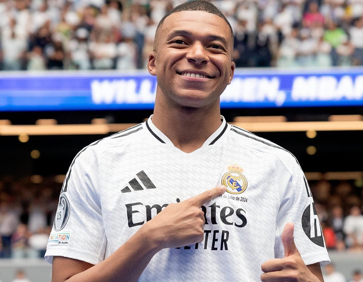 PEMAIN KUNCI TUMBANG: Mbappe Absen Lawan Azerbaijan Setelah Cetak 400 Gol, Camavinga dan Koné Ikut Menepi