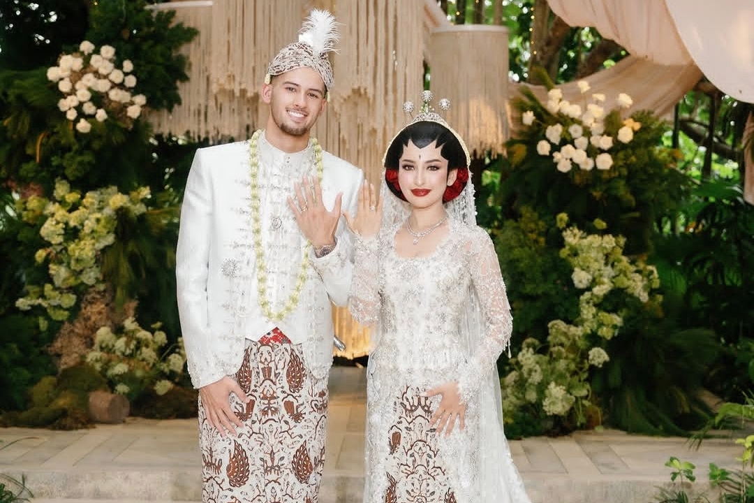 Auto Bikin Heboh !! Jennifer Coppen dan Justin Hubner Resmi Menikah