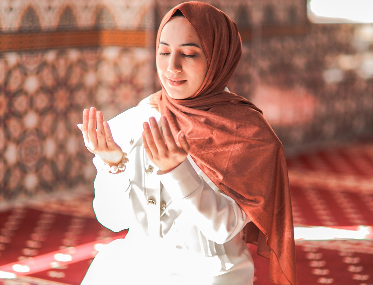 Kumpulan Doa Bulan Ramadan Lengkap Tulisan Arab, Latin, dan Artinya