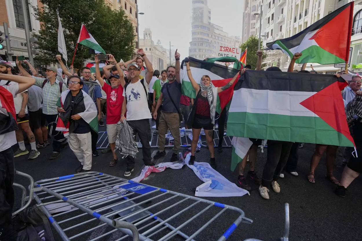 Gelombang Boikot Israel Menguat: Dari Vuelta Spanyol, Basket Polandia, hingga Eurovision 2025