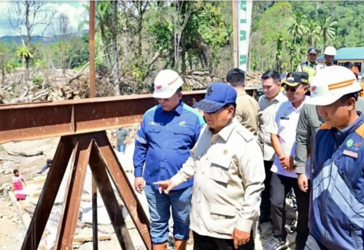 Kunjungi Pengungsi di Tapsel, Presiden Prabowo Apresiasi Pemulihan Cepat Desa Terisolasi