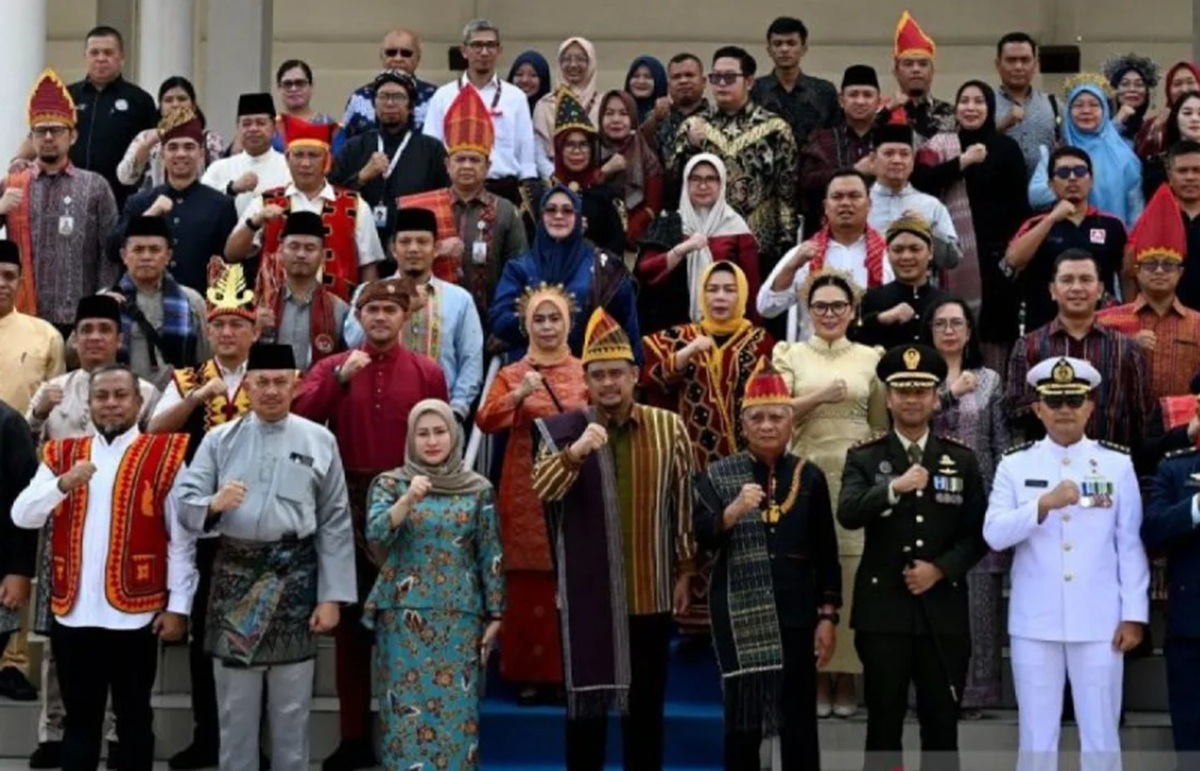 Bobby Nasution Instruksikan Kenaikan Gaji Guru Honorer Sumut Secara Berkala Setiap Tahun