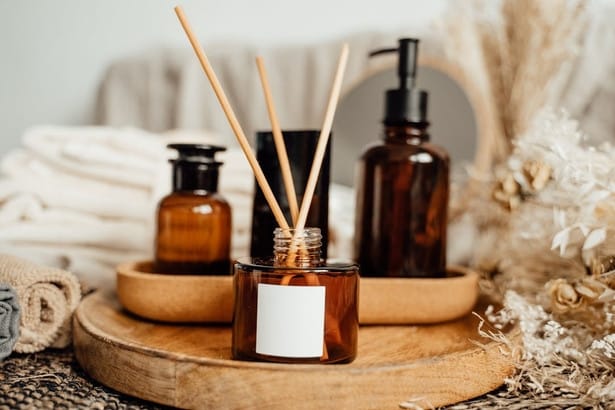 Top 10 Pengharum Ruangan Terbaik !! Rumah Dijamin Wangi Sepanjang Hari