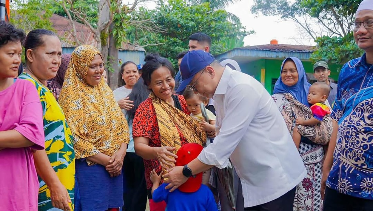 Tinjau Bireuen hingga Aceh Utara, Menko Zulhas Pastikan Pemulihan Pertanian dan Bantuan Korban Banjir