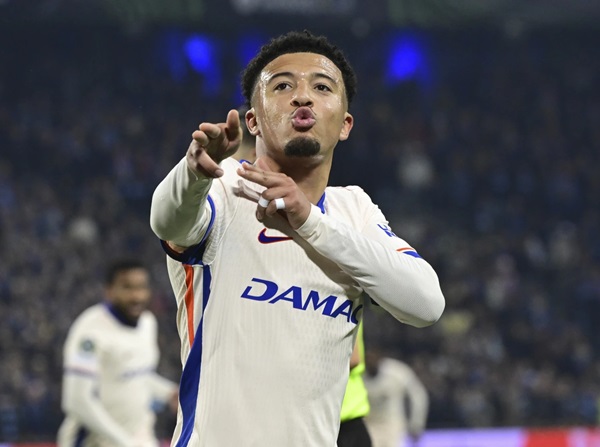 Semifinal Liga Konferensi UEFA Leg 1: Chelsea Unggul Telak, Real Betis Mengejutkan Fiorentina
