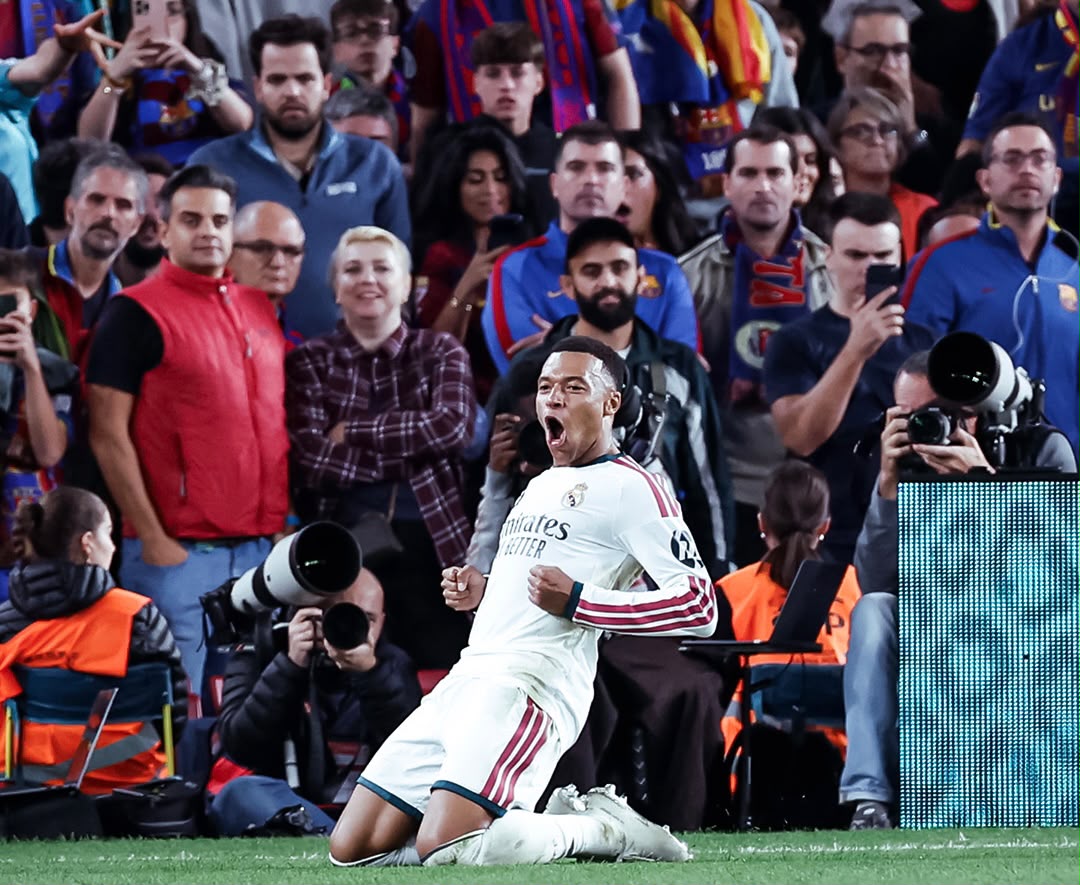 Mbappe Cetak Dua Gol, Real Madrid Tumbangkan Barcelona di Camp Nou