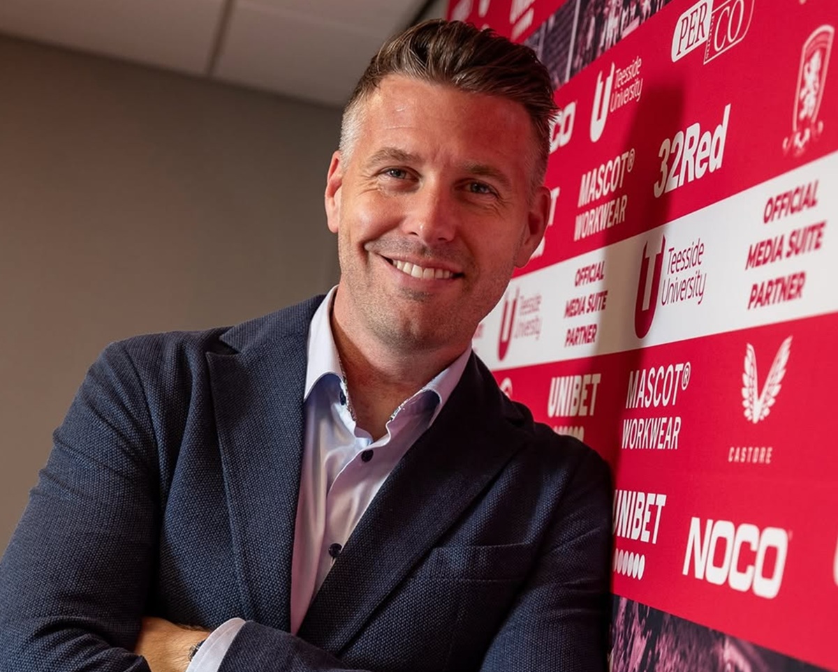 Rob Edwards Resmi Tangani Wolverhampton, Siap Bawa Serigala Keluar dari Jurang Degradasi