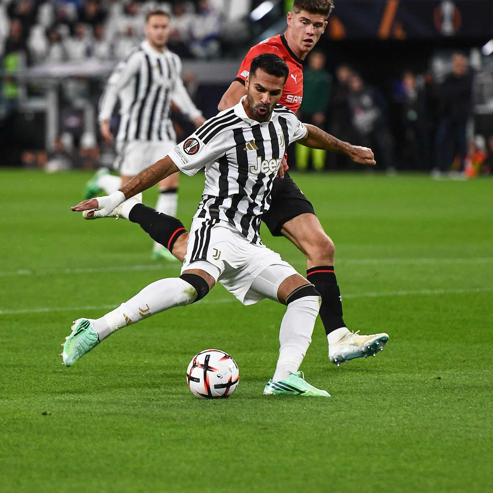 Hasil Juventus vs Rennes 2-2: Woltemade Selamatkan Bianconeri dari Kekalahan