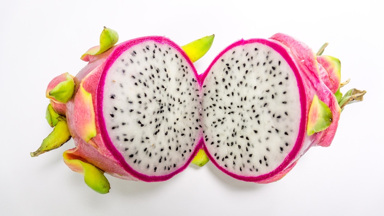 Rahasia Buah Naga: Superfood Tropis Penjaga Kesehatan Jantung dan Imun Tubuh
