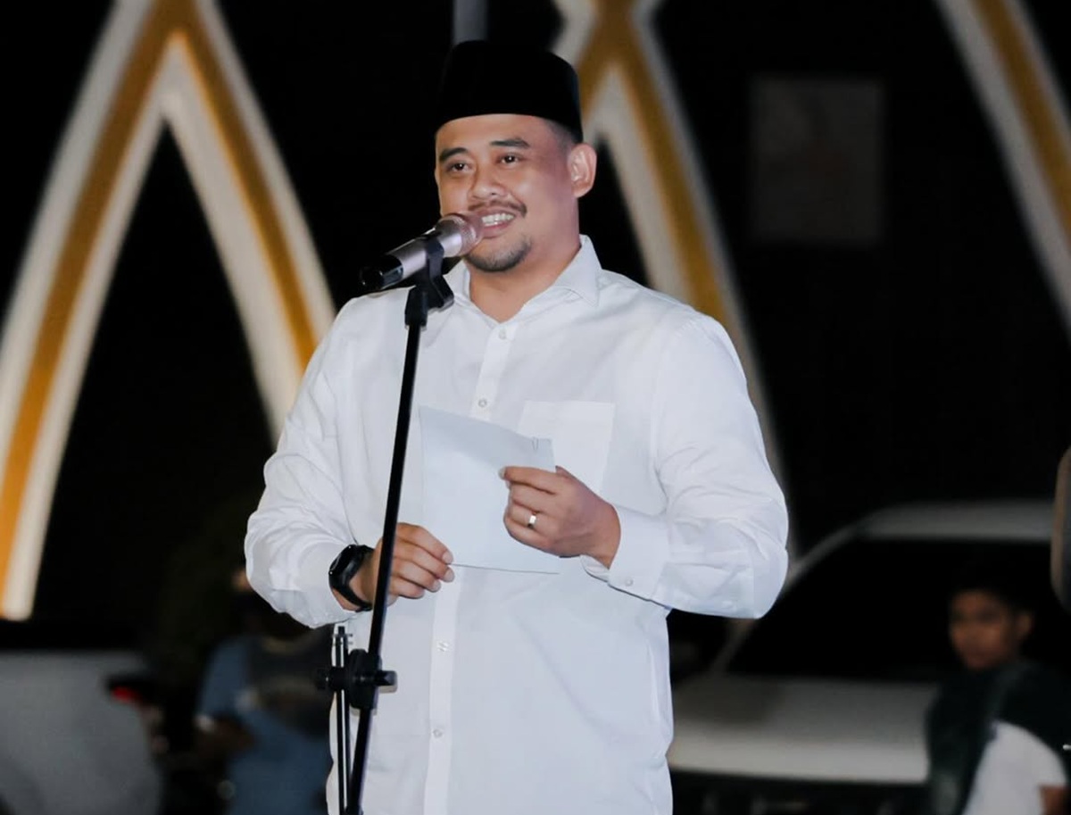 Lepas Pemudik Kereta Api, Bobby Nasution Sentil Desain Baju Hingga Keamanan Transportasi