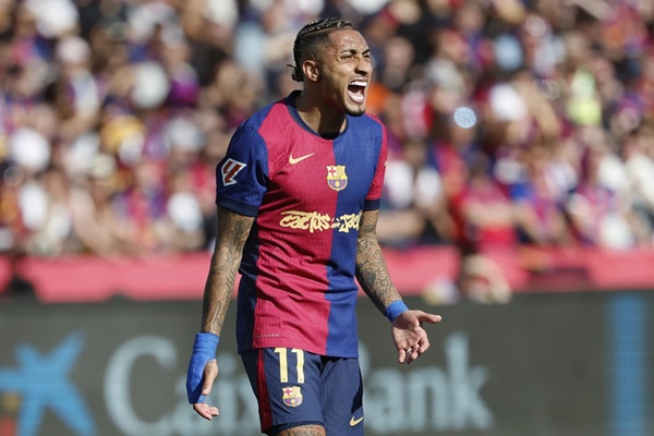 Musim Emas Raphinha, Kunci Barcelona Buru Gelar La Liga