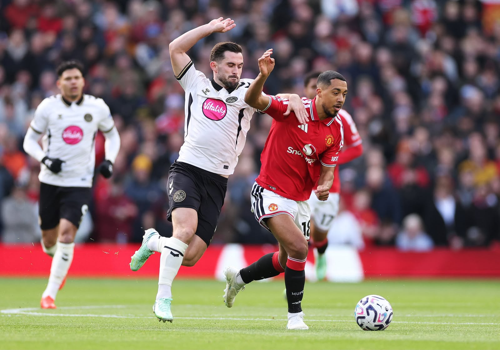MU Takluk 0-3 dari Bournemouth di Old Trafford, Michael Carrick dalam Tekanan