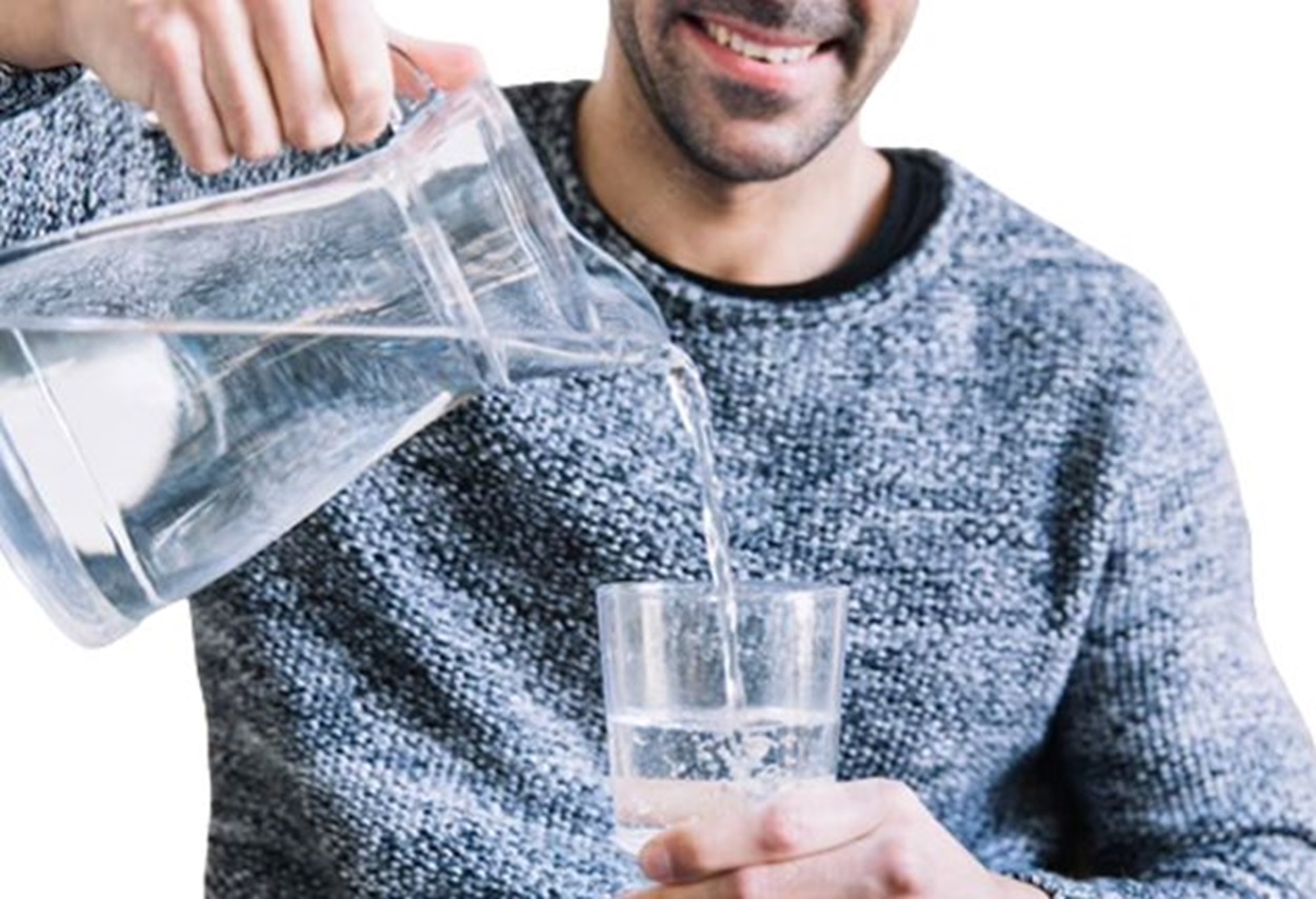 Ini Manfaat Minum Air Hangat di Pagi Hari untuk Kesehatan Tubuh