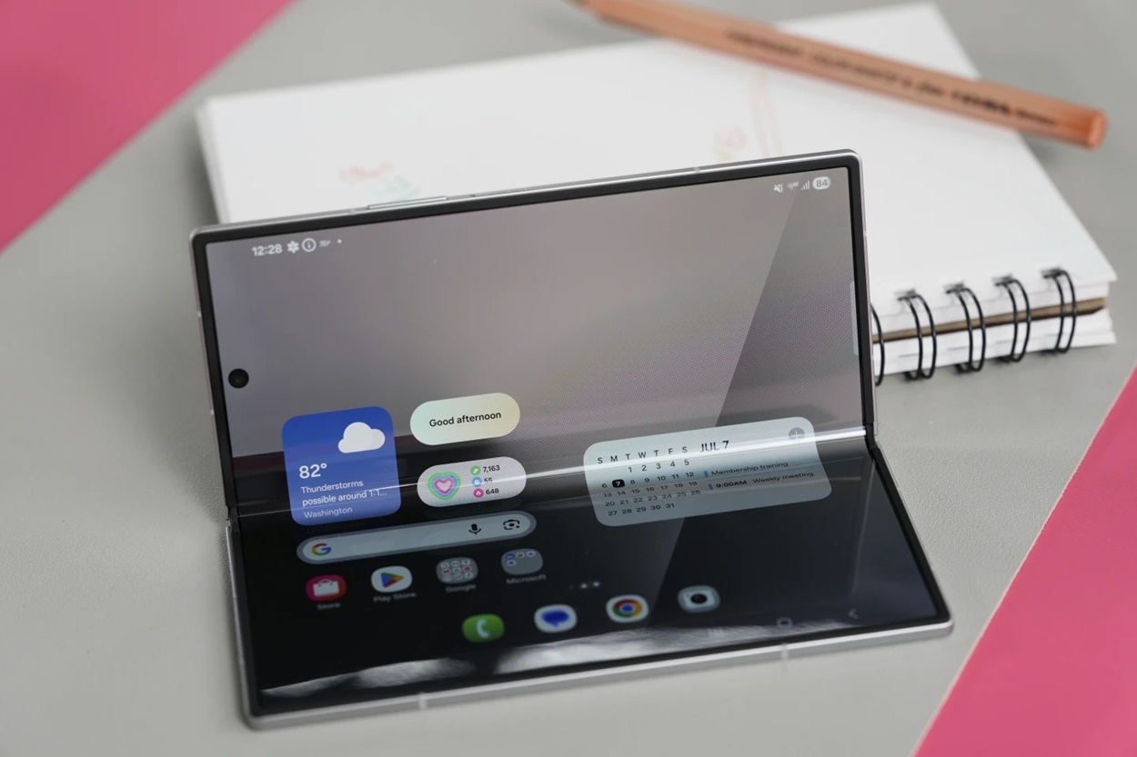 Resmi Meluncur! Samsung Galaxy Z Fold 7 dan Flip 7 Usung Desain Futuristik dan Teknologi AI Google