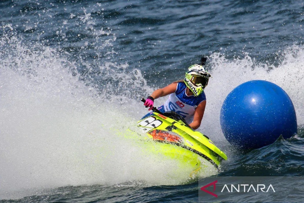 Oliver Koch Hansen Raih Juara Aquabike World Championship 2025 di Danau Toba