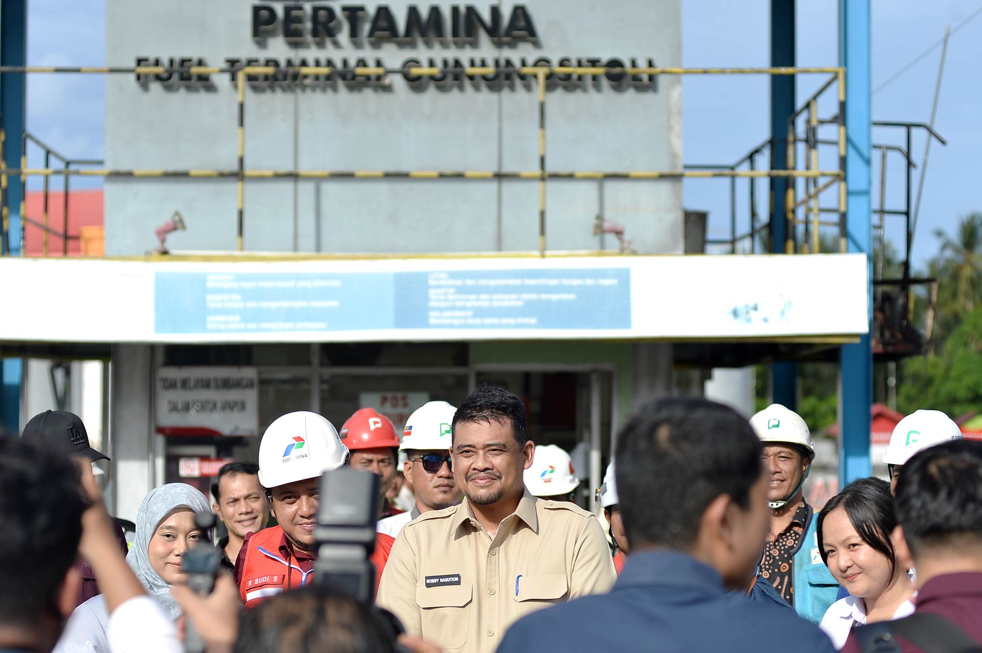 Bobby Nasution Koordinasi dengan Pertamina, Distribusi BBM Nias Dikebut Jelang Nataru