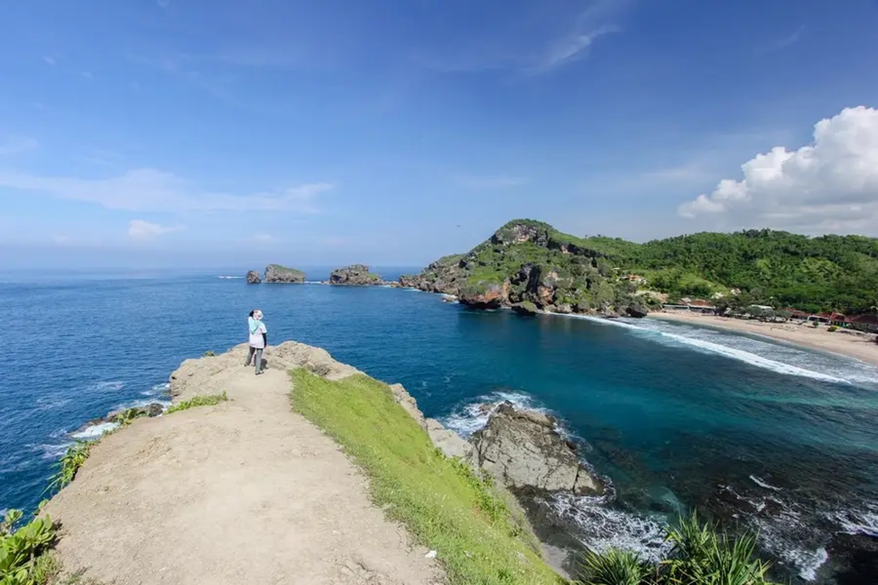 Pantai Sikosang, Surga Tersembunyi di Sumatera Utara Tawarkan Keindahan Alami