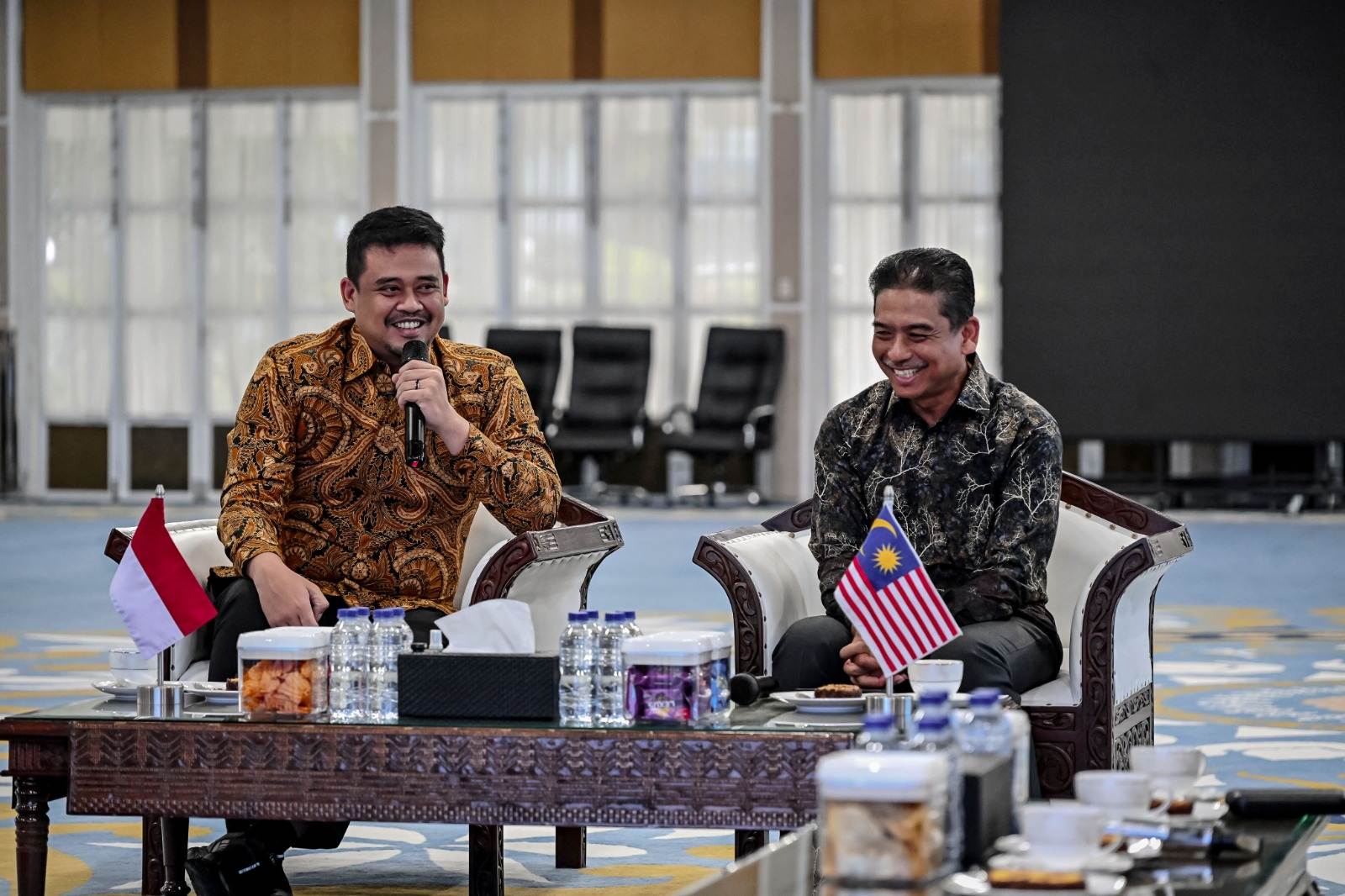 Bertemu Dubes Malaysia, Bobby Nasution Bahas Jalur Ekspor dan Subsidi Logistik UMKM