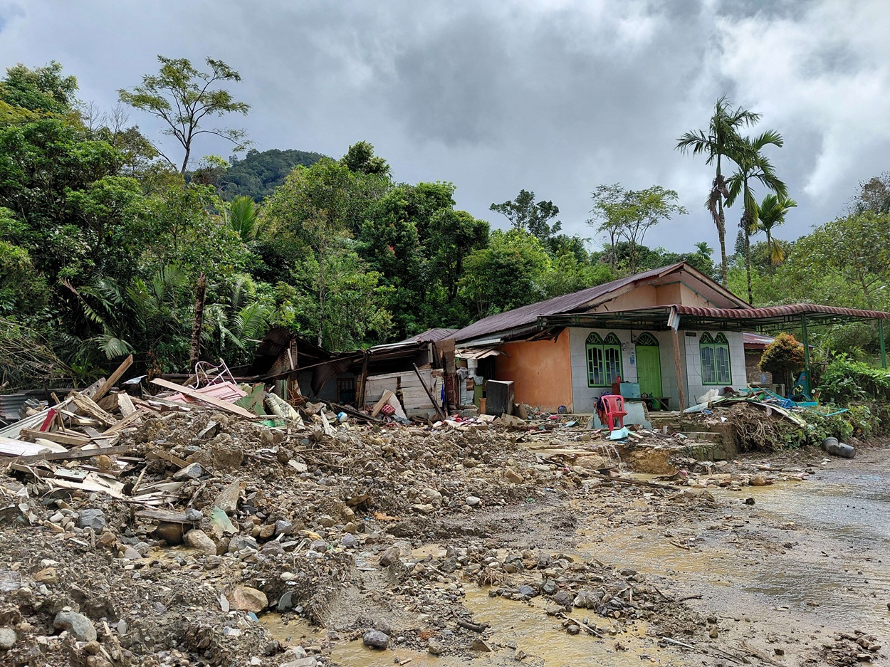 Bencana di Taput: Empat Desa Masih Terisolasi Total, Bantuan Disalurkan Via Udara