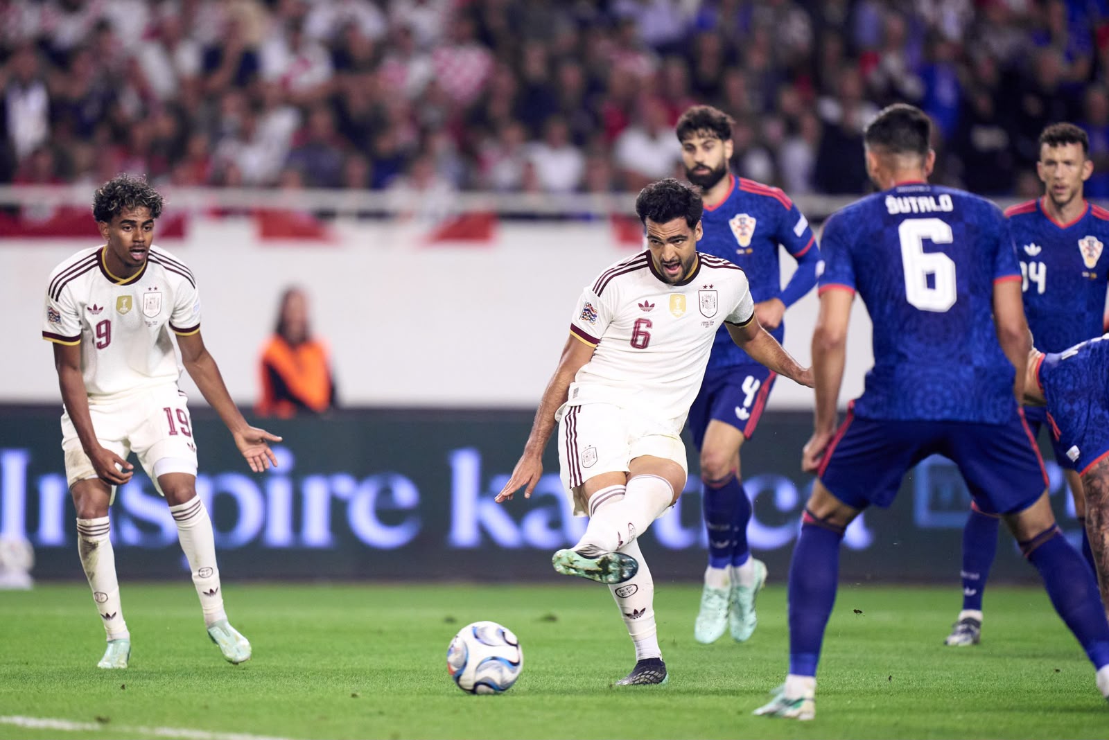 Hasil Kroasia vs Spanyol: La Roja Menang 2-1 dan Masih Sempurna