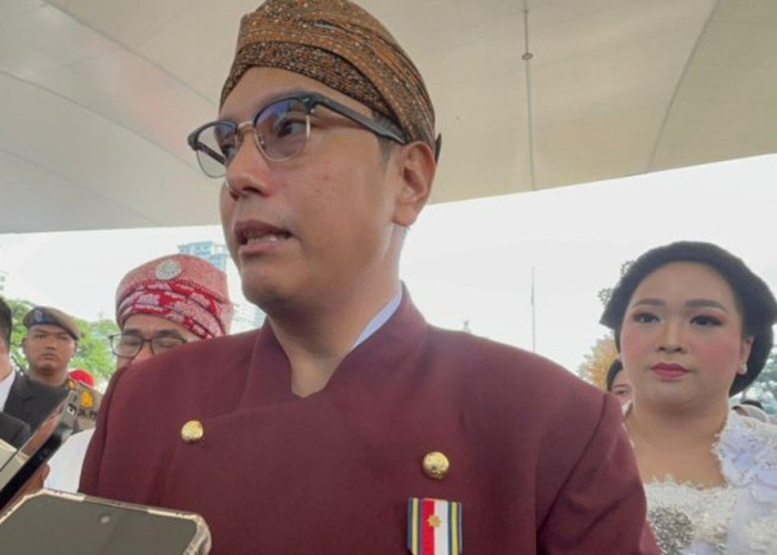Peringati HUT Ke-81 RI, Rico Waas Minta OPD Pemko Medan Pangkas Anggaran Boros