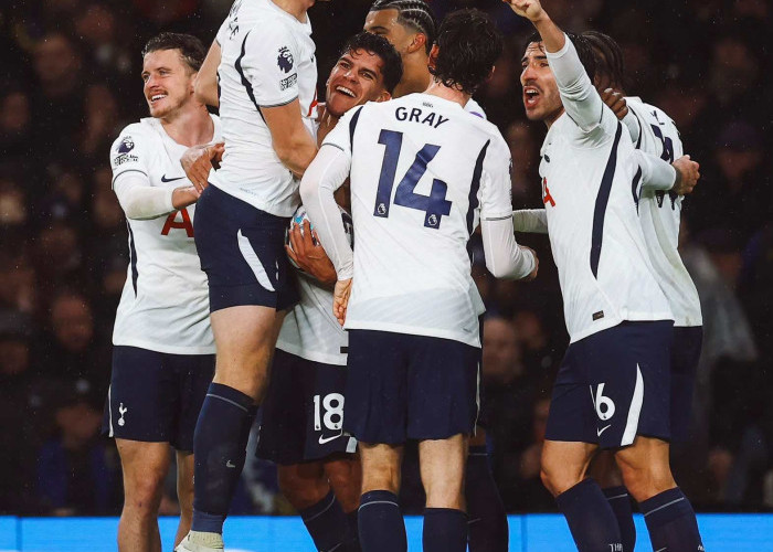 Hasil Chelsea vs Tottenham 0-2: Mathys Tel Bersinar, The Blues Tumbang di Stamford Bridge