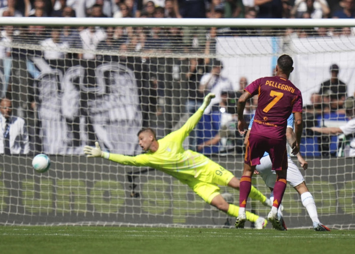 Gol Tunggal Lorenzo Pellegrini Antar Roma Petik Kemenangan atas Lazio