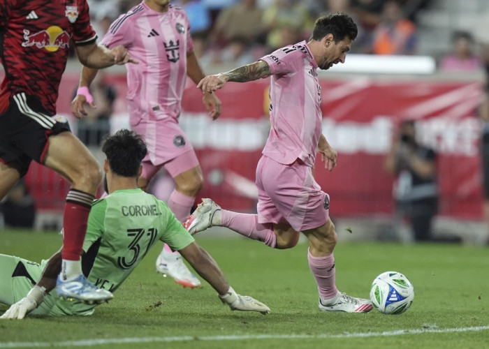  Messi & Segovia Menggila! Inter Miami Libas New York Red Bulls 5-1, Cetak Rekor Baru di MLS!