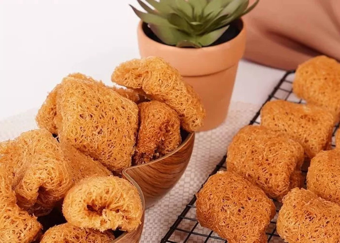Renyahnya Bikin Nagih! Kue Karas Khas Medan, Camilan Tradisional dengan Bentuk Unik Seperti Sarang Burung