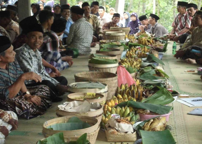 Filosofi Ruwahan: Tradisi Mengirim Doa dan Sedekah Jelang Ramadan yang Tak Lekang Oleh Zaman
