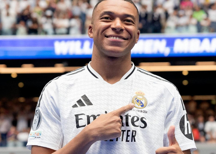 PEMAIN KUNCI TUMBANG: Mbappe Absen Lawan Azerbaijan Setelah Cetak 400 Gol, Camavinga dan Koné Ikut Menepi