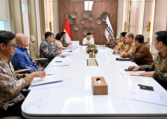 Strategi Hemat Energi: Presiden Prabowo Usulkan WFH dan Potong Hari Kerja demi Tekan Dampak Krisis Global