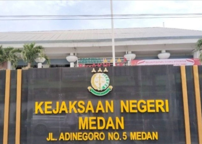 Dugaan Korupsi BLUD Rp23,81 Miliar, Eks Direktur RSUD Pirngadi Diperiksa Kejari Medan