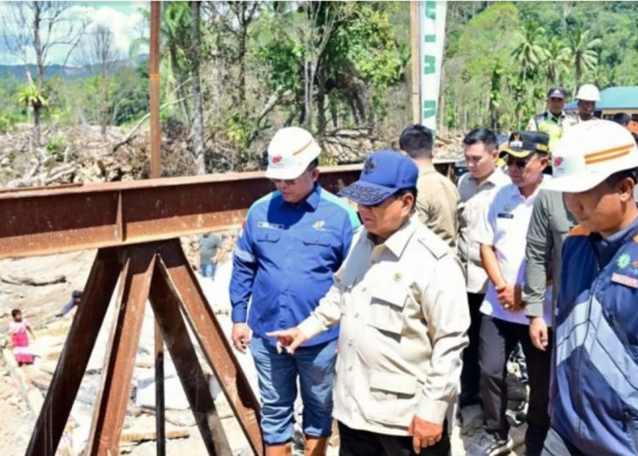 Kunjungi Pengungsi di Tapsel, Presiden Prabowo Apresiasi Pemulihan Cepat Desa Terisolasi