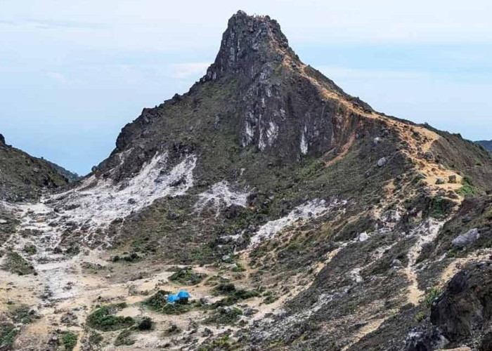 Tragedi Gunung Sibayak, Seorang Pendaki Diduga Dianiaya hingga Meninggal