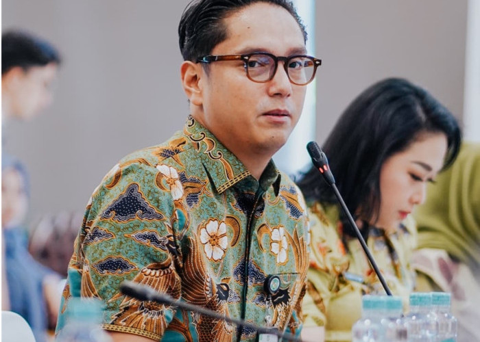 Cegah Fatalitas Kebakaran, Rico Waas Larang Penyalahgunaan Jalur Evakuasi di Medan