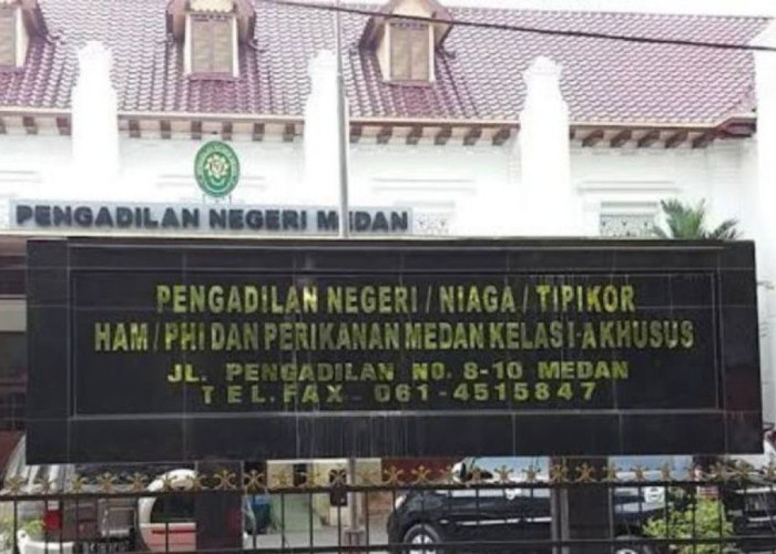 Ratusan Massa Pujakesuma Kepung PN Medan Tuntut Pembebasan Pekerja Kreatif Website Desa