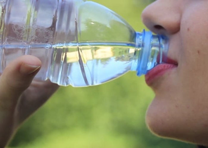 Rahasia Minum Air Putih Cukup Setiap Hari: Kunci Kesehatan yang Sering Diabaikan