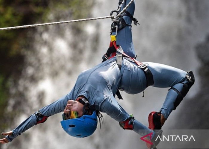 Wisata Adrenalin Canyoneering Air Terjun Sisundung Jadi Daya Tarik Baru di Tapsel