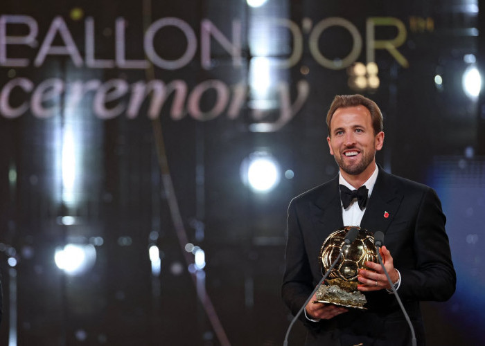 Harry Kane Kalahkan Mbappe dan Lamine Yamal, Sabet Ballon d'Or 2026