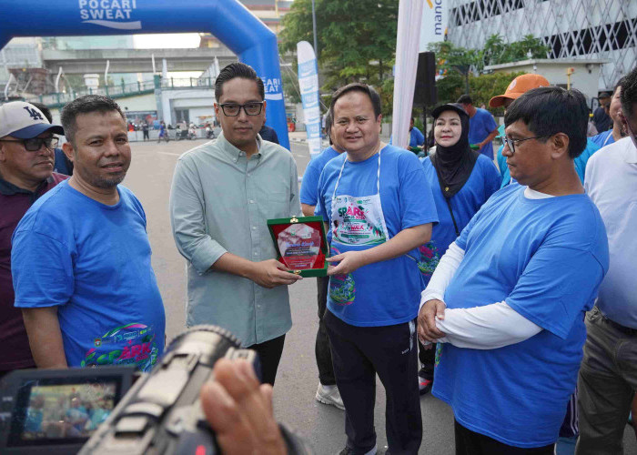 Rico Waas Lepas Ribuan Peserta Spark Go To Campus di Lapangan Merdeka Medan
