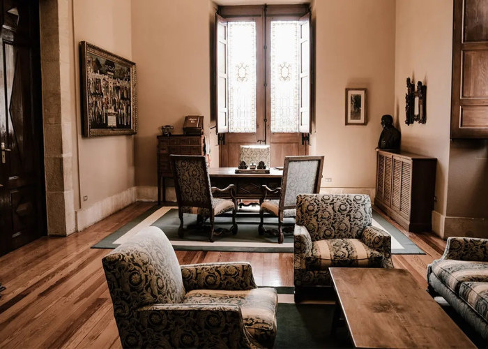 Inspirasi Desain Rumah Klasik Elegan: Perpaduan Modern, Etnik, dan Tropis yang Bikin Terpukau