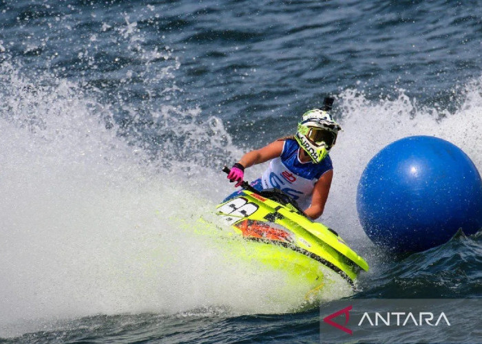 Oliver Koch Hansen Raih Juara Aquabike World Championship 2025 di Danau Toba